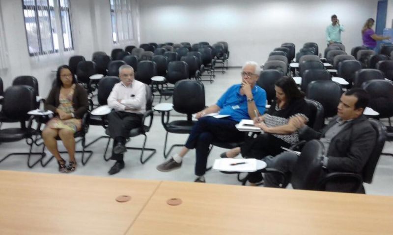 Grupo de trabalho técnico na PMVV