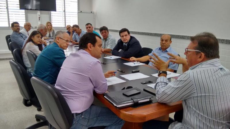 Comissão para taxas da Vigilância Sanitária