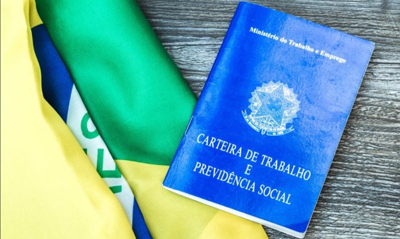 NOVAS REGRAS TRABALHISTAS TAMBÉM SE APLICAM A CONTRATOS ANTIGOS