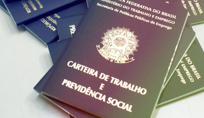Projeto de Lei: Trabalhadores poderão sacar o FGTS inteiro mesmo quando pedirem demissão da empresa